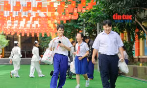 Ngày khai giảng 'đặc biệt' của học sinh khuyết tật TP Hồ Chí Minh