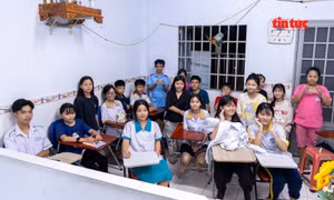 Từ công nhân đến 'người thầy' của trẻ em nghèo