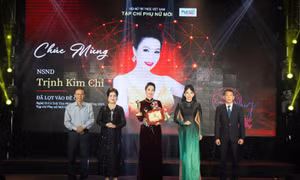 Tiến sĩ - NTK Quỳnh Paris dự Gala ‘Nghệ sĩ có trái tim nhân ái vì cộng đồng’