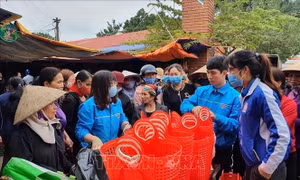 Ngày Quốc tế Trái đất 2024: Vì hành tinh không 'ô nhiễm trắng'