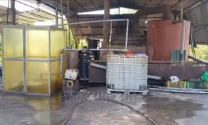 Thu giữ hơn 11.000 lít dầu, nhớt tại điểm tái chế trái phép