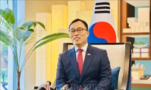 Đại sứ Choi Young Sam: Chuyến thăm của Thủ tướng Phạm Minh Chính sẽ tiếp tục nâng tầm quan hệ Việt Nam - Hàn Quốc