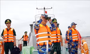 Đẩy mạnh tuyên truyền tới ngư dân về chống khai thác IUU