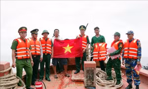 Nâng cao nhận thức cho người dân ven biển về phòng, chống khai thác IUU