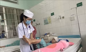Cứu sống trẻ bị xuất huyết dưới màng cứng