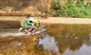 Gia Lai: Người dân mong mỏi sớm có cây cầu bắc qua suối A Reng