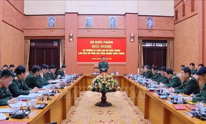 Phát triển công nghiệp quốc phòng tự lực, tự cường, lưỡng dụng, hiện đại