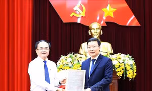 Công bố Quyết định điều động, bổ nhiệm ông Trương Hải Long làm Thứ trưởng Bộ Nội vụ