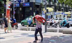TP Hồ Chí Minh: Nắng nóng gay gắt sau Tết