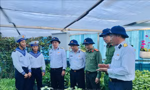 Đến với Trường Sa: Mang tình yêu đi, nhận niềm tin về
