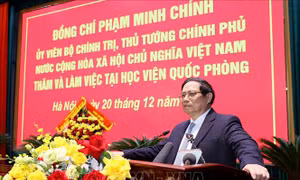 Thủ tướng: Học viện Quốc phòng cần tích cực tham gia nghiên cứu, tổng kết thực tiễn về đường lối quốc phòng