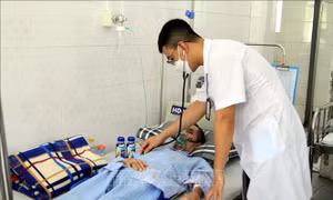Nghiên cứu khoa học, nâng cao chất lượng khám, chữa bệnh