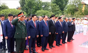 Lãnh đạo Đảng, Nhà nước tưởng niệm các Anh hùng Liệt sỹ (18/5/2024)