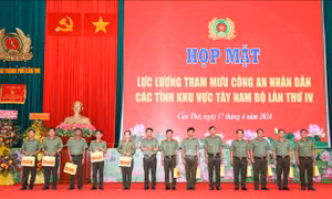 Tham mưu thực hiện tốt Đề án 06, định danh và xác thực điện tử 