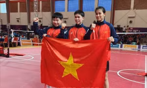 SEA Games 32: Việt Nam liên tiếp 'gặt' HCV môn vật và cầu mây