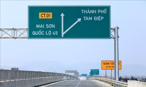 Bộ Giao thông vận tải lên lộ trình quản lý cao tốc bằng hệ thống thông minh