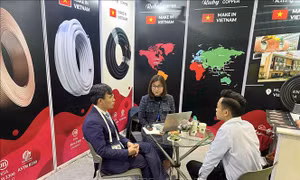 Việt Nam giới thiệu thiết bị lắp đặt tòa nhà thông minh tại Ấn Độ