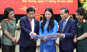 Phát huy vai trò của phụ nữ trong phát triển kinh tế - xã hội