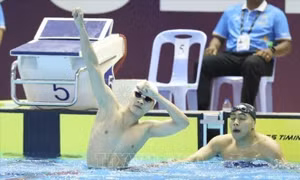 SEA Games 32: Phạm Thanh Bảo phá kỷ lục SEA Games nội dung 100m ếch nam