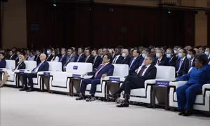 Thủ tướng dự phiên khai mạc Hội nghị thường niên các nhà tiên phong của WEF