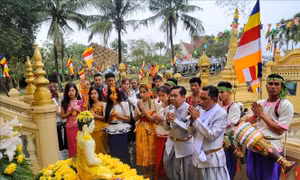 Tạo điều kiện để đồng bào Khmer đón Tết cổ truyền Chôl Chnăm Thmây an toàn, tiết kiệm