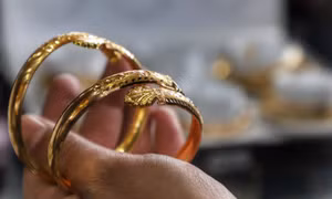 Ngành thương mại vàng 60 tỉ USD của Ấn Độ rơi vào hỗn loạn 