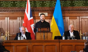 Phản ứng của Tổng thống Trump khi Ukraine cử loạt chuyên gia UAV tới Vùng Vịnh