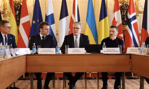 Quân đội châu Âu trước bài toán Ukraine: Can thiệp hay đứng nhìn?