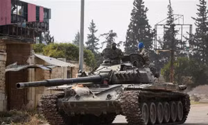 Khủng hoảng ở Syria: Phiến quân tấn công thành phố Hama sau chiến thắng tại Aleppo 