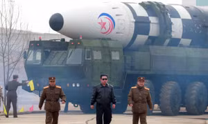 Triều Tiên nâng cấp kỹ thuật truyền hình, nhìn từ video thử ICBM 'như phim Hollywood' 