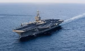 Phản ứng bất ngờ của Tổng thống Trump về tàu sân bay lênh đênh hơn 8 tháng trên biển