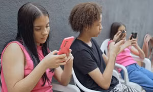 Đằng sau phán quyết lịch sử buộc Meta, YouTube chịu trách nhiệm về 'nghiện mạng xã hội'