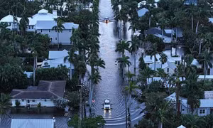 Florida đã tránh được 'kịch bản tệ nhất' của bão Milton