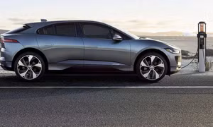 Jaguar trở thành thương hiệu ô tô điện xa xỉ hoàn toàn vào 2025