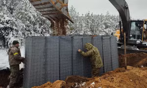 Ukraine mở rộng bãi mìn dọc biên giới với Belarus và Nga