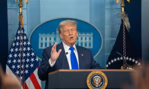 Tổng thống Trump đình chỉ đàm phán, Canada tự rút thuế kỹ thuật số