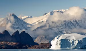 Greenland trước cuộc săn dầu mỏ đầy tranh cãi