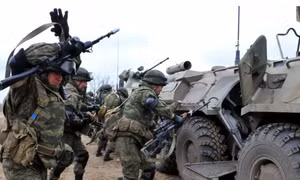 Bộ trưởng Quốc phòng Ukraine: Nga dồn nửa triệu quân sát biên giới cho đợt tấn công mới