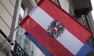 Áo đề nghị tổ chức các cuộc đàm phán hòa bình cho Ukraine