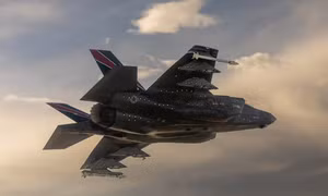 Lockheed vẫn nhận hàng tỷ USD dù F-35 chỉ đạt hiệu suất 50% 