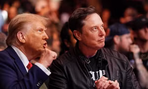 Khi Elon Musk và ông Trump ở cách nhau chỉ một cánh cửa
