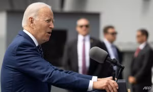 Ông Biden nói công ty dầu mỏ Mỹ kiếm bộn, không lo khoan dầu