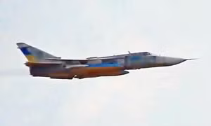 'Kiếm sĩ' Su-24 Ukraine tái xuất chiến đấu, trang bị tên lửa laser dẫn đường