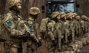 Kharkiv ‘nóng’ trở lại: Ukraine cảnh báo Nga chuẩn bị tấn công lớn