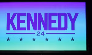 Tranh cử Tổng thống Mỹ độc lập, người con gia tộc Kennedy liệu có làm nên chuyện?
