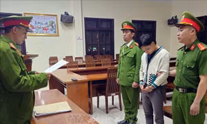 Bắt khẩn cấp đối tượng lao xe ô tô vào đám đông tại Đà Lạt