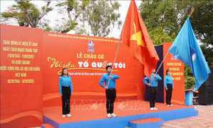 Khơi dậy tinh thần yêu nước qua Lễ chào cờ ‘Tôi yêu Tổ quốc tôi’