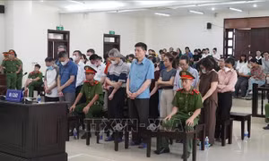 Ghi nhận thêm nhiều tình tiết, Tòa giảm án cho các bị cáo trong vụ án tại Cục An toàn thực phẩm