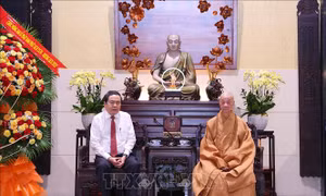 Chủ tịch Quốc hội Trần Thanh Mẫn chúc mừng Đại lễ Phật đản tại TP Hồ Chí Minh