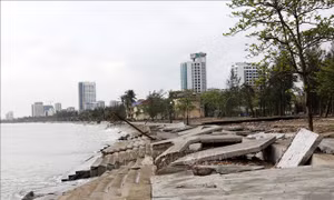 Kè biển hư hỏng khi thiết kế không phù hợp thực tế